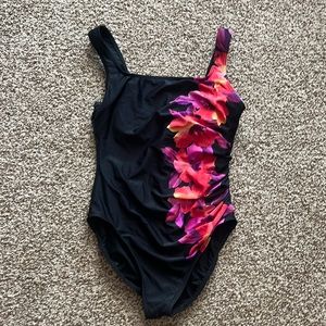 Miracle suit—black size 10 80349